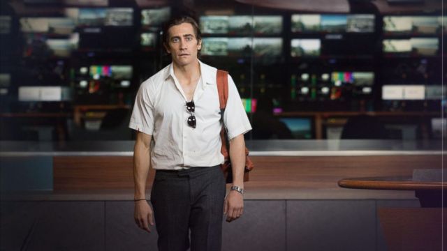 Jake Gyllenhaal sheds weight and common human decency for his latest role.
